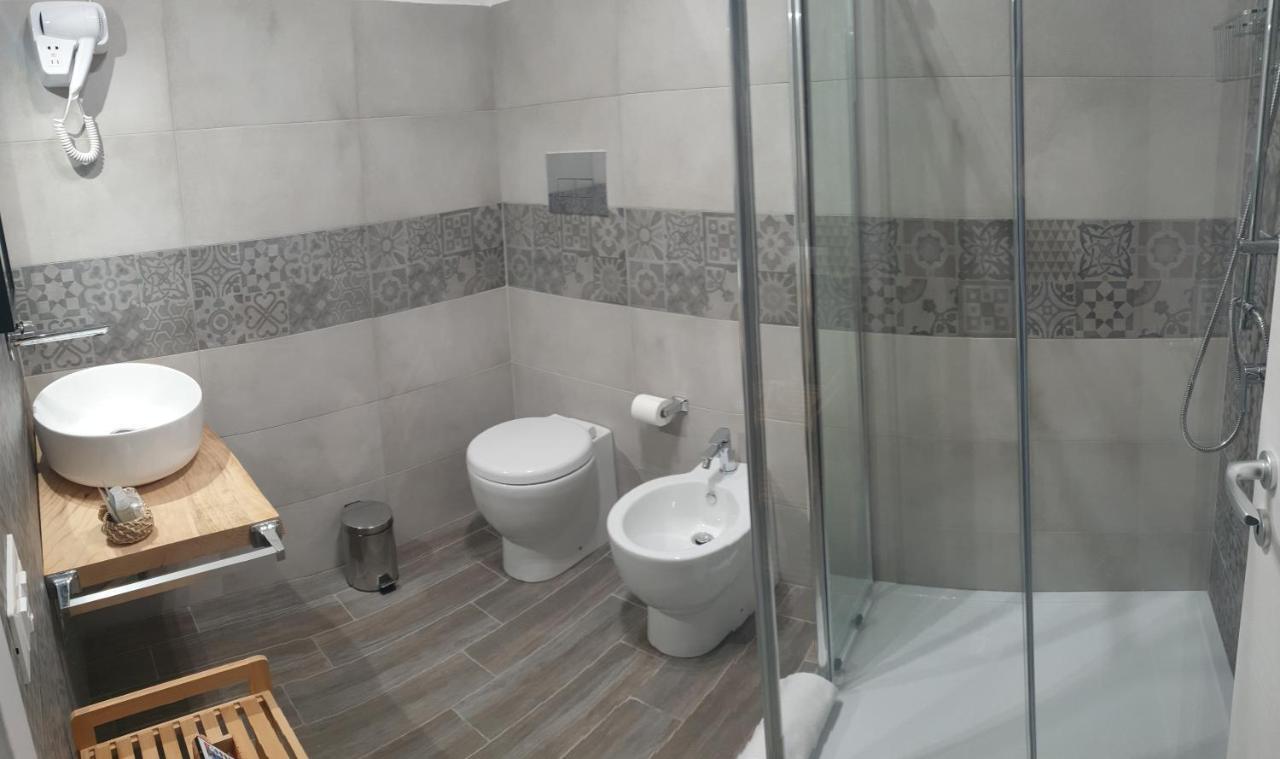 ホテル Residenza Tarzana パレルモ エクステリア 写真