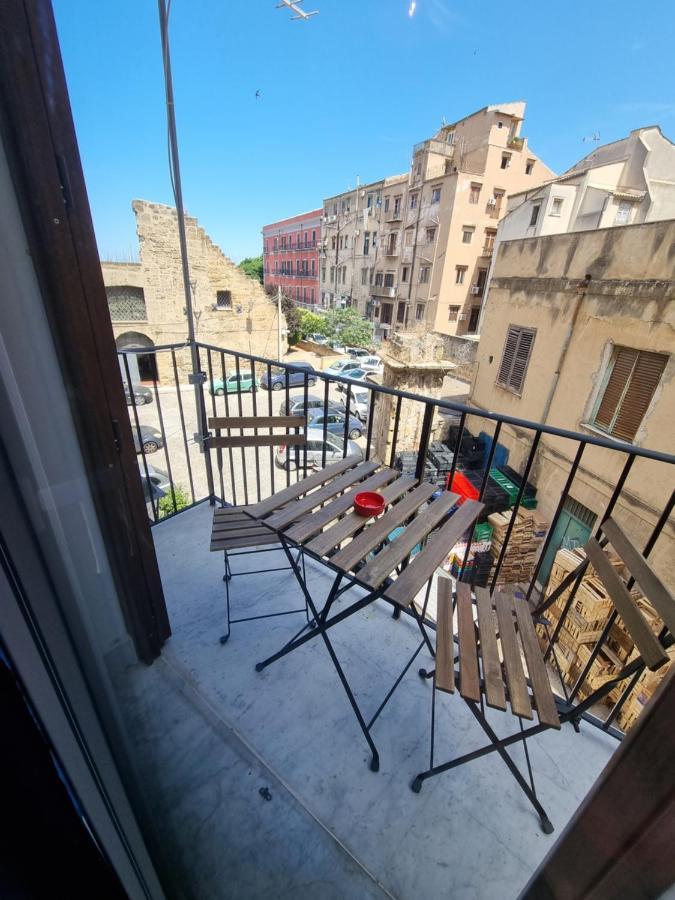 ホテル Residenza Tarzana パレルモ エクステリア 写真