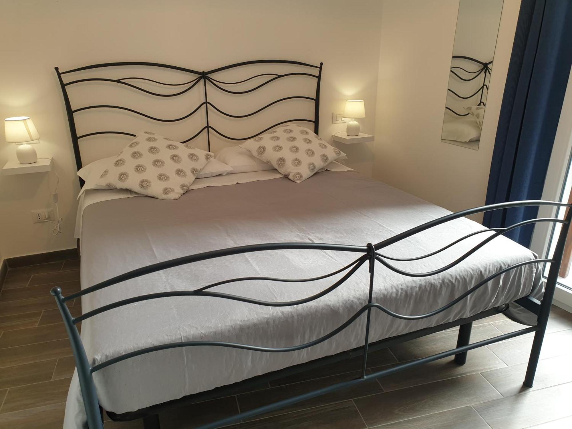 ホテル Residenza Tarzana パレルモ 部屋 写真